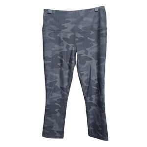 DSG Capri Leggings Womens Size XS Camo Athletic Wear Activewear(922)